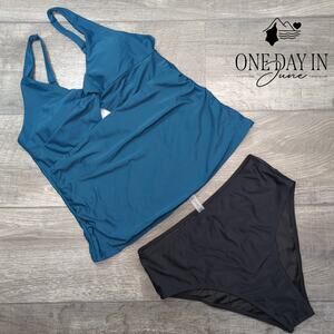 Zaful Twist Front Keyhole Tankini Swimsuit Size M